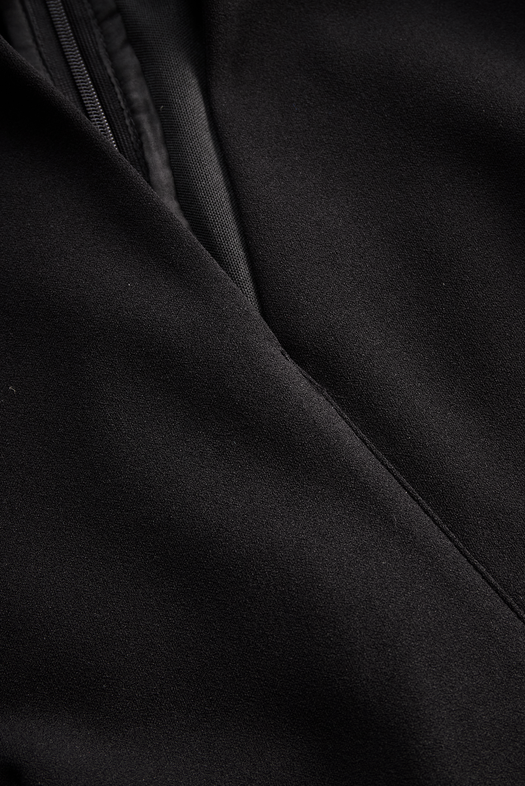 Claribel | Elegant Midi Dress