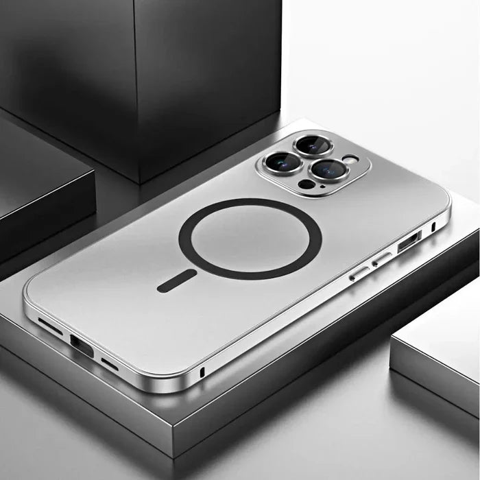 Metal Phone Case for Everyday Protection – Slim Durable Cover for Modern Smartphones