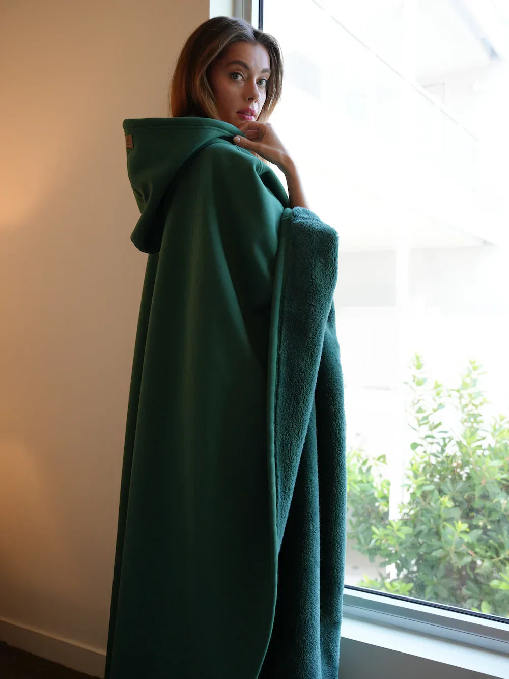 Eden Joanna - The Ultimate Comfort Hoodie Blanket