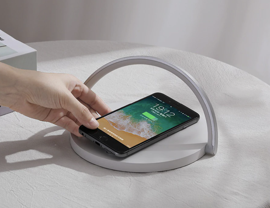 3-in-1 Ambient Night Light with Wireless Charging – Bedside Lamp and Charging Station for Bedroom Use