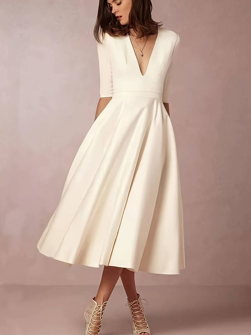 Evelyn | Elegant Flared Midi Dress for Women - Perfect for Wedding Guests