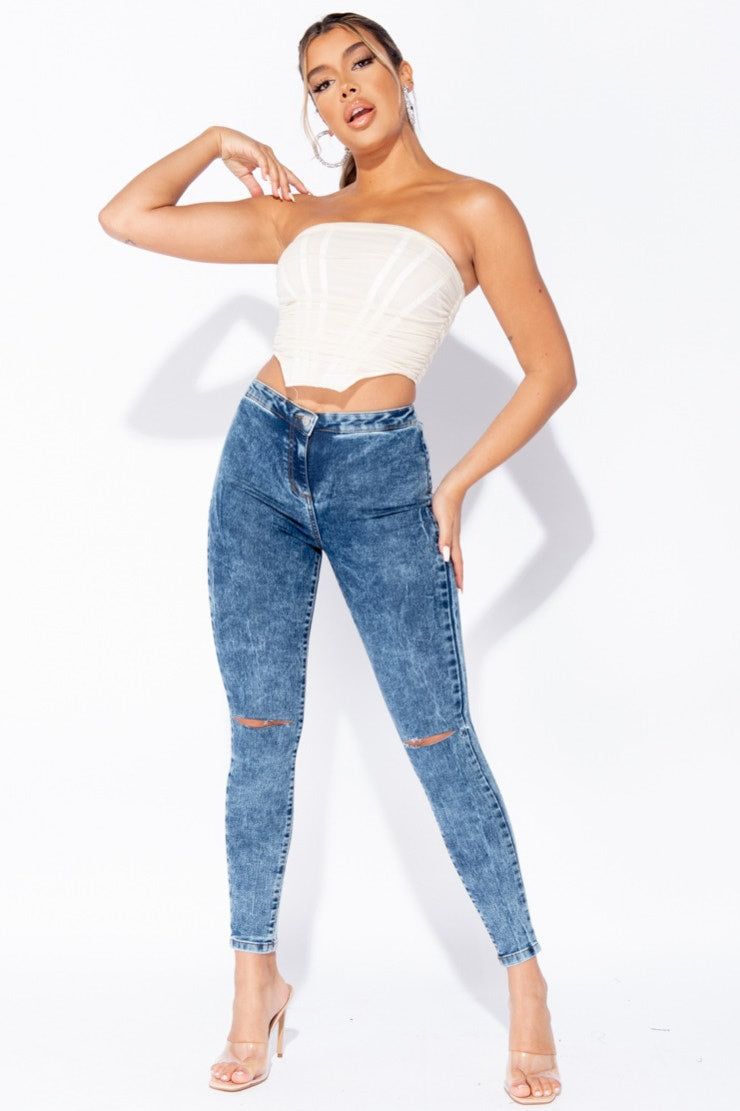 High-Waisted Knee-Slashed Jeans for Women – Trendy Denim Pants for Streetwear Outfits and Everyday Wear