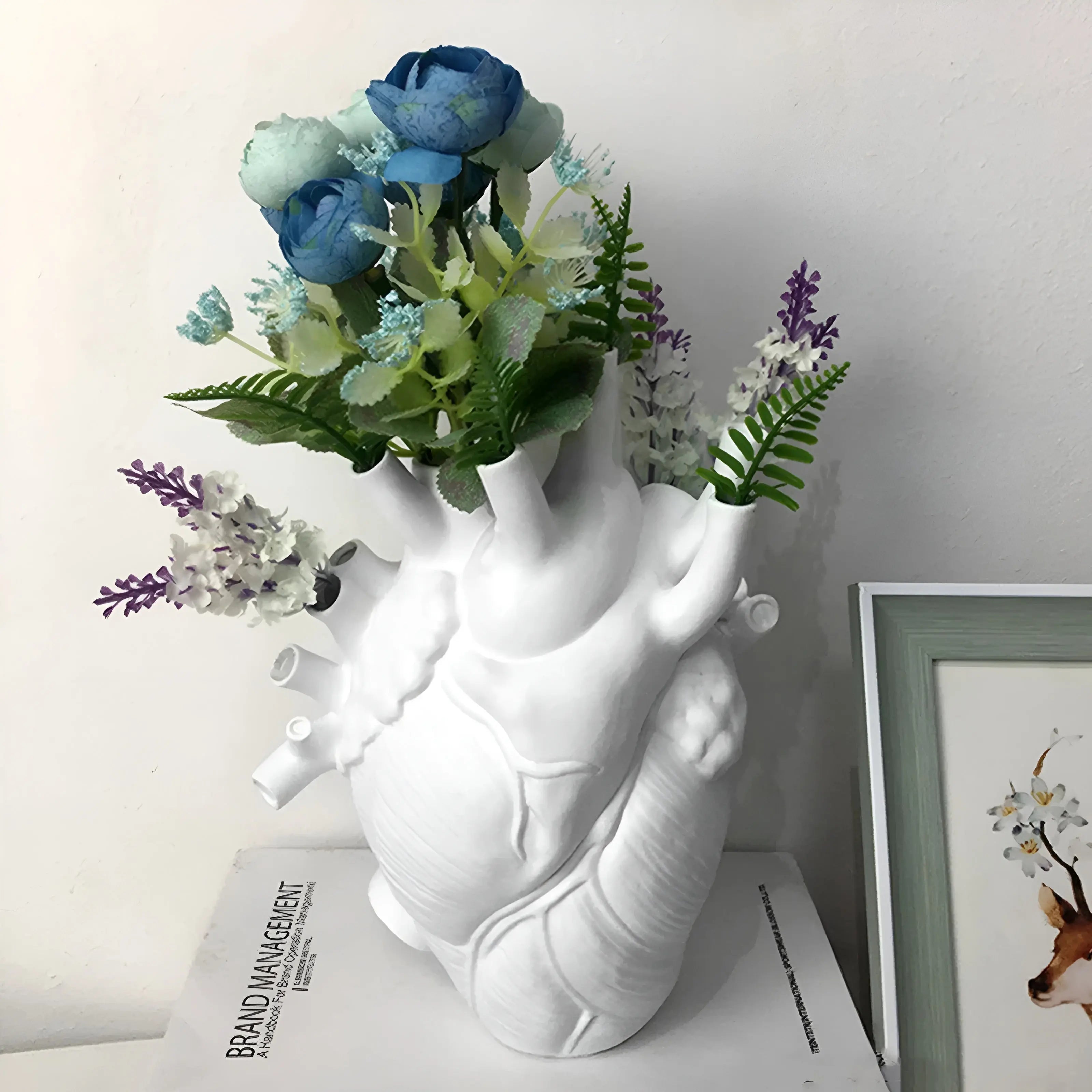 Elena Heart-Shaped Vase with Greek-Inspired Design
