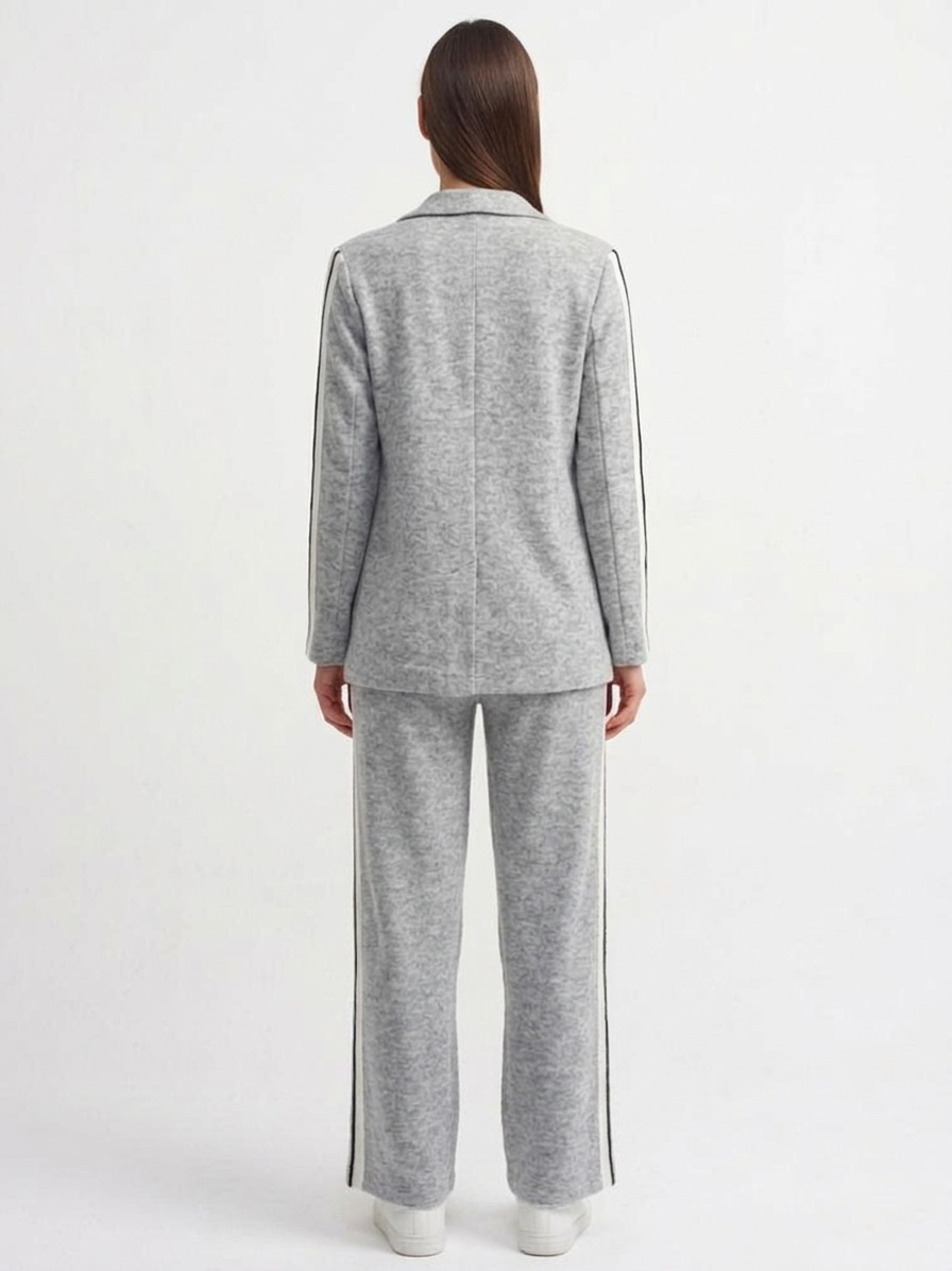 Sorelle Tailored Ensemble
