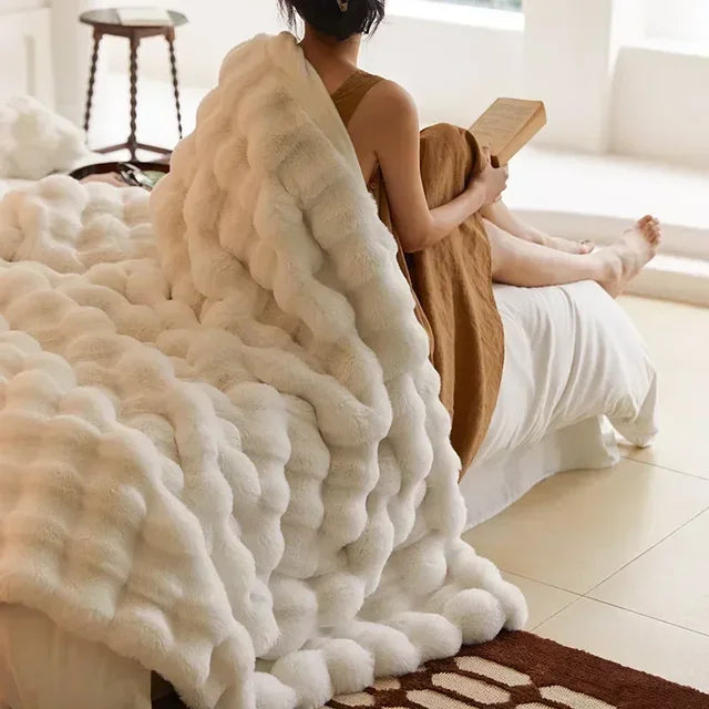 Portable Fluffy Blanket for Home and Travel – Soft Cozy Throw for Sofa, Bed and Everyday Comfort