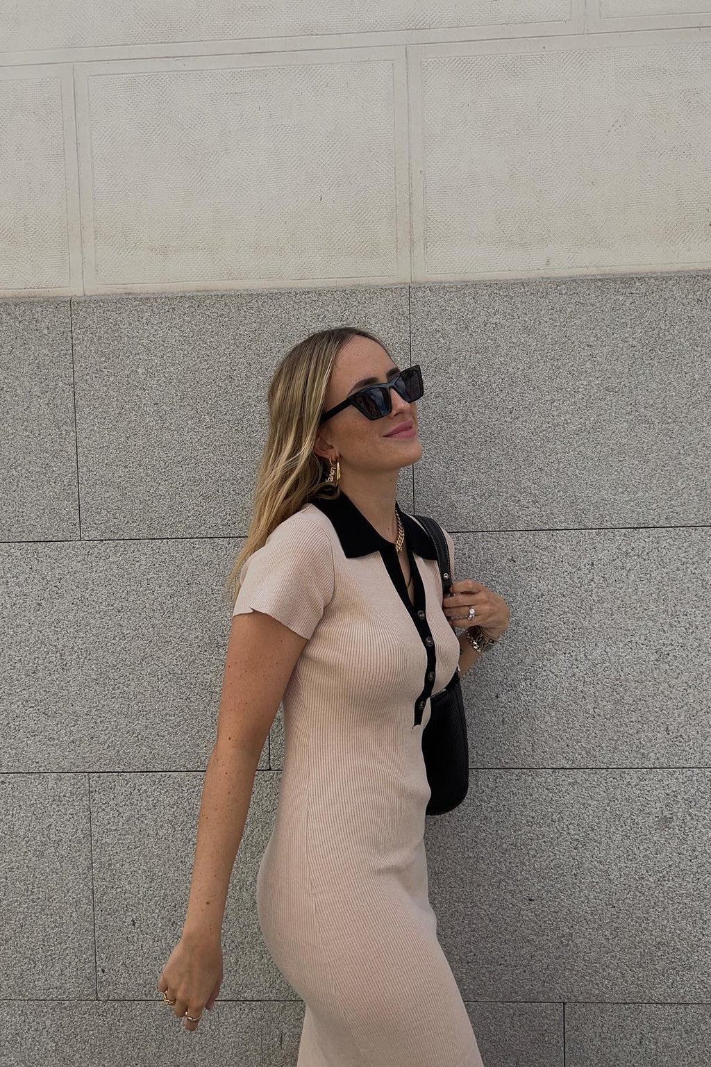 Ribbed Knit Midi Dress with Contrast Collar – Elegant Fitted Dress for Women for Work, Casual Wear and Smart Occasions