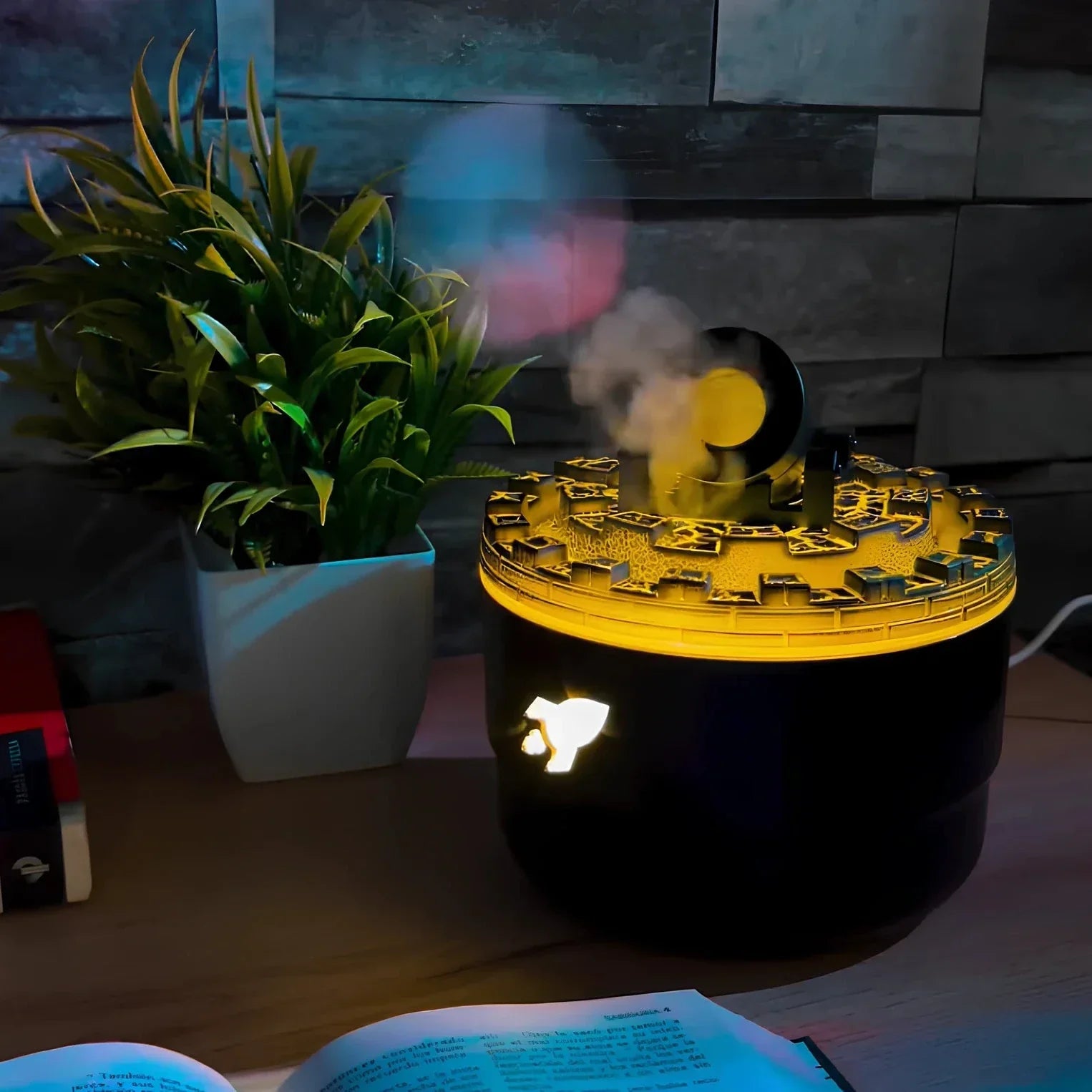 Creative Humidifier for Home Use – Powerful Mist Output with Unique Decorative Design for Bedroom and Living Room