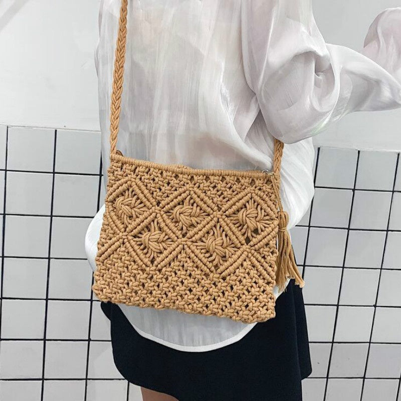 Mira Solis. – Woven Summer Shoulder Bag
