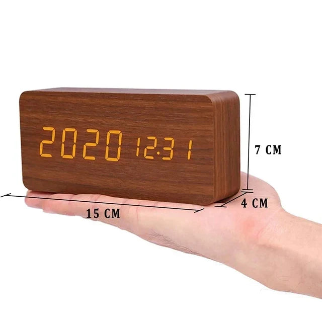 LED Alarm Clock with Voice Control – Modern Display for a Clean, Minimalist Interior