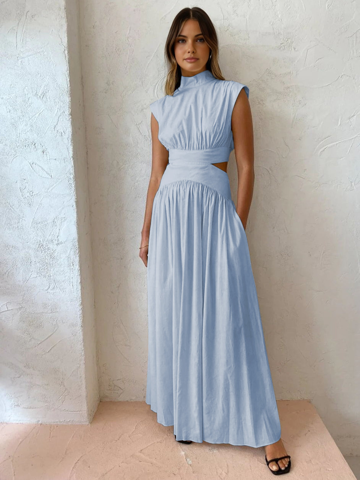Nerina Vale. – Sleeveless Cut-Out Maxi Gown