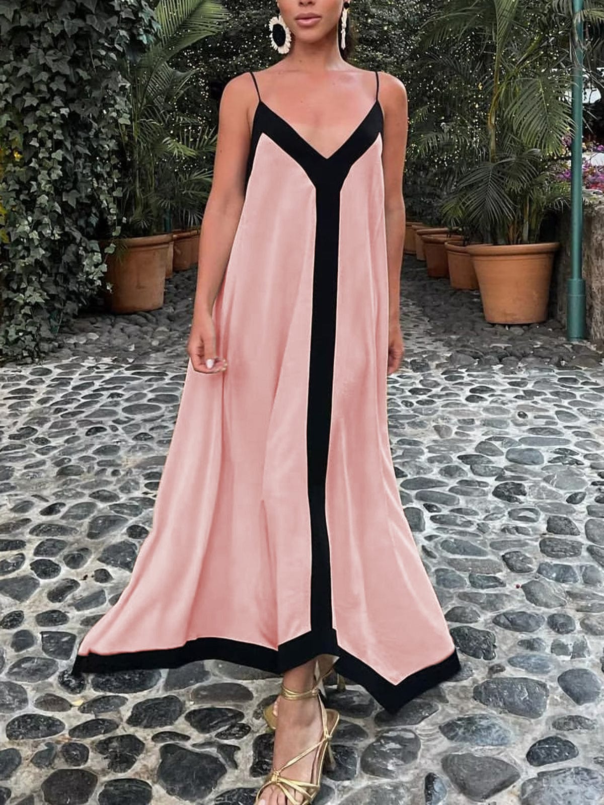 Adeltraud | Elegant V-Neck Maxi Dress with Stylish Contrasting Accents