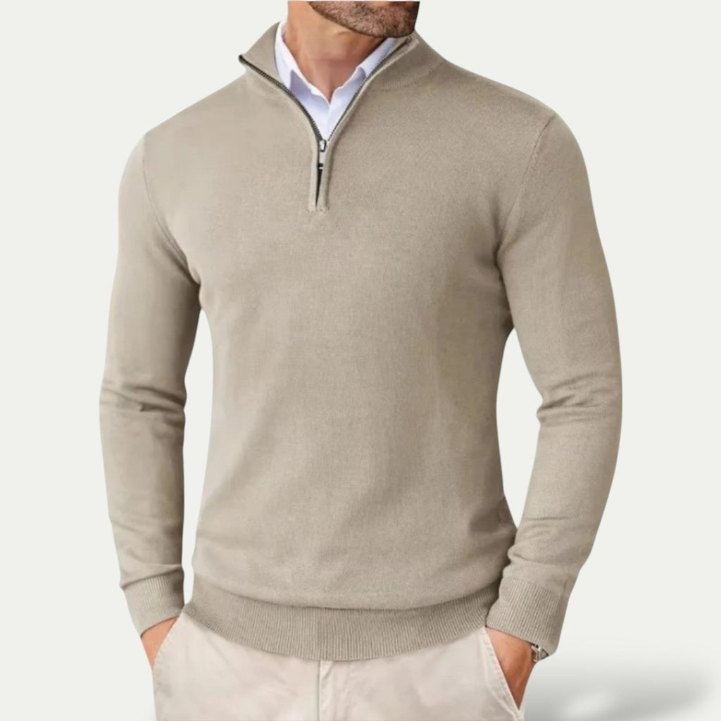 Men's Pullover with Zip and Long Sleeves for a Casual Look