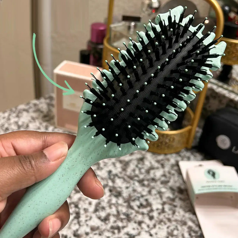 Detangling Brush for Curly Hair Care – Effortless Curl Definition Tool for Styling, Wet and Dry Hair