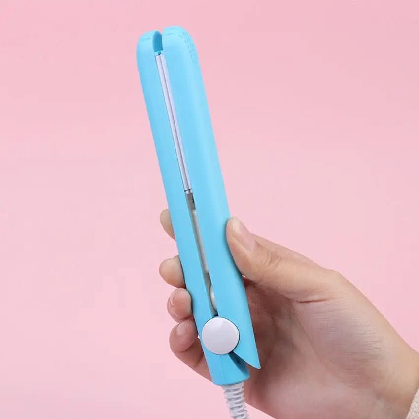 Portable Mini Hair Curler for Effortless Waves and Defined Curls – Compact Styling Tool for Travel and Everyday Hair Use