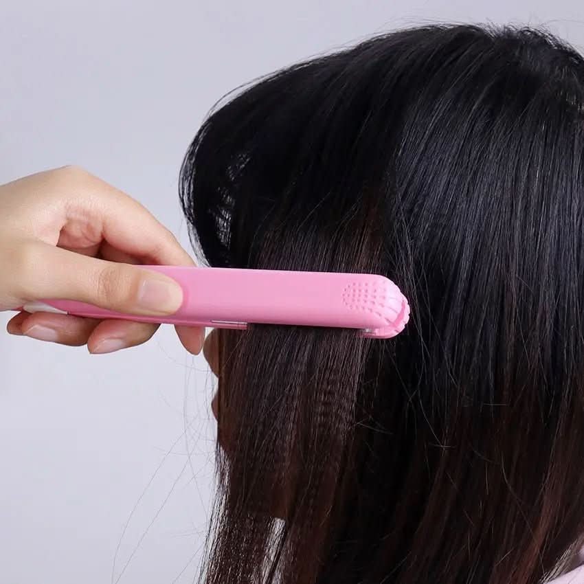 Portable Mini Hair Curler for Effortless Waves and Defined Curls – Compact Styling Tool for Travel and Everyday Hair Use