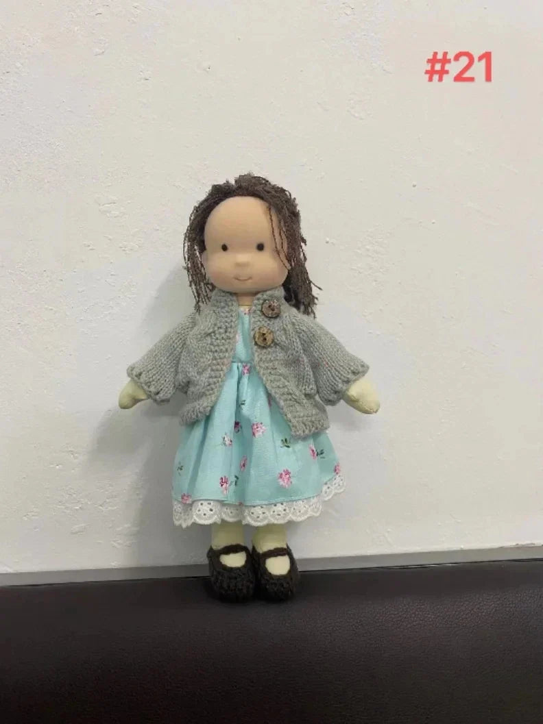 Soft Plush Doll for Imaginative Play – Gentle Design for Comfort and Everyday Joy