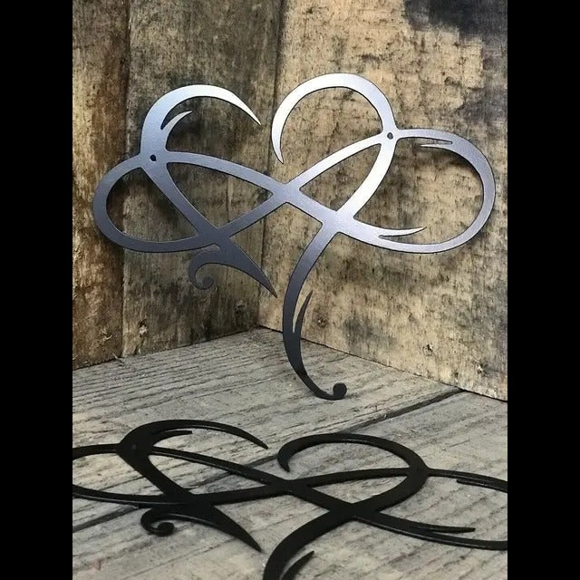 Infinite Heart Iron Wall Art - Timeless Love Design