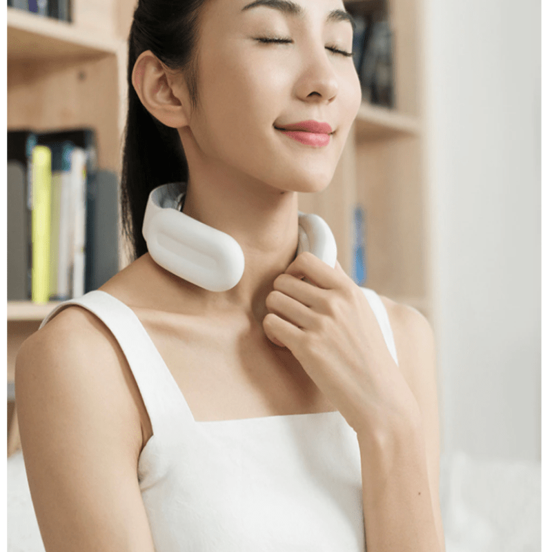 Heated Electric Neck Massager for Relaxation – Wearable Massage Device for Daily Comfort at Home or Work