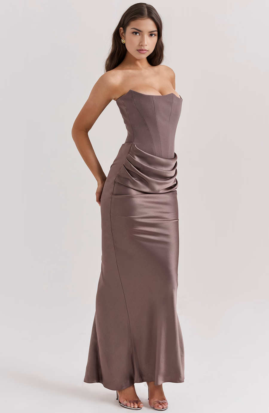 Strapless Corset Maxi Dress – Sculpted Silhouette with Elegant, Timeless Design