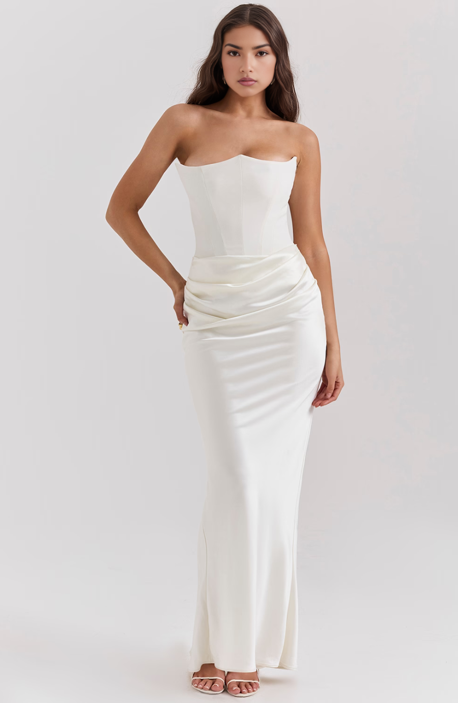 Strapless Corset Maxi Dress – Sculpted Silhouette with Elegant, Timeless Design