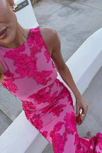 Sleeveless Floral Maxi Dress – Embroidered Evening Gown with Elegant Figure-Hugging Silhouette