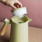 Insulated Thermal Flask for Hot and Cold Drinks – Stylish Reusable Bottle for Travel, Work and Daily Hydration