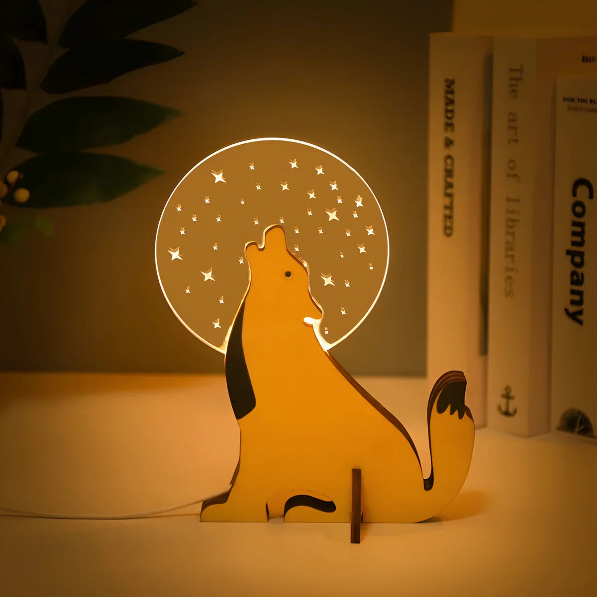 Animal-Themed Table Lamp for Home Decor – Decorative Ambient Lighting for Living Room, Bedroom and Creative Interiors