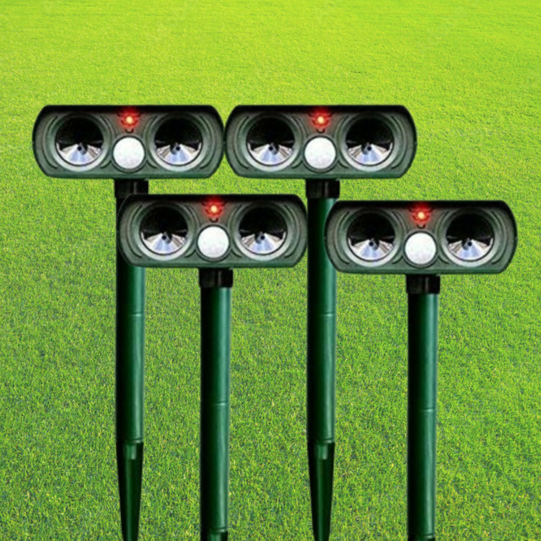 Solar-Powered Motion Sensor Animal Deterrent for Outdoor Use – Infrared Detection Device for Garden and Yard Protection