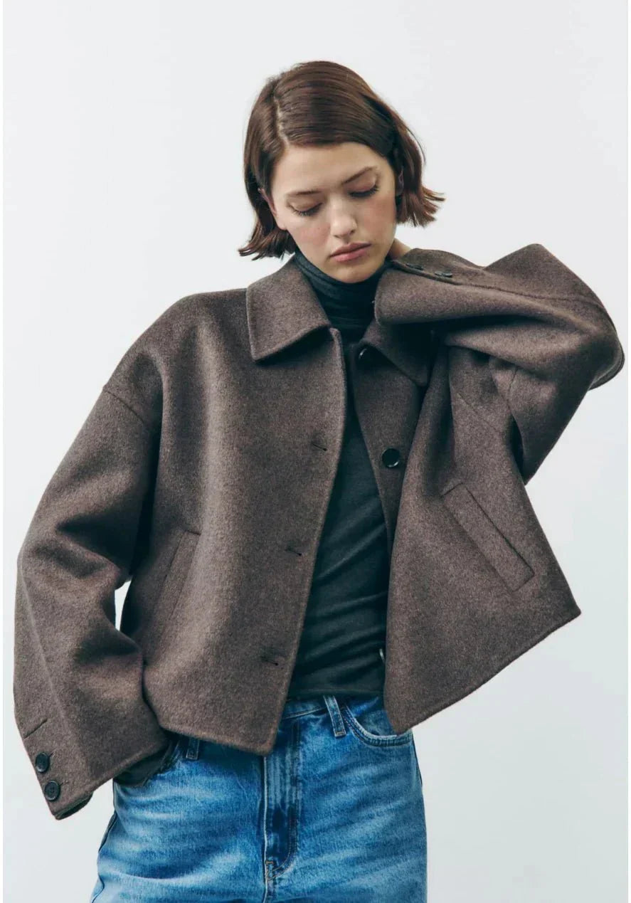 Riley | Autumn – Oversized Short Coat with Wool-Like Texture