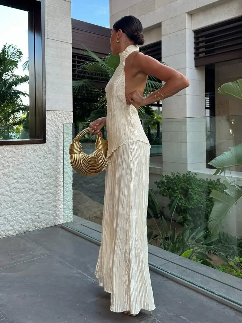 Solene Hart. – Golden Serenity Pleated Ensemble