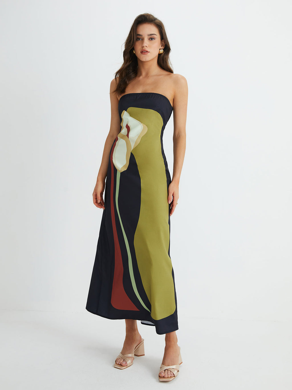 Mira L. – Off-Shoulder Summer Maxi Dress