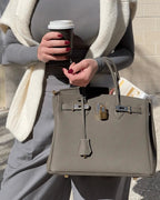 Women's Elegant Leather Handbag with Chic Closure