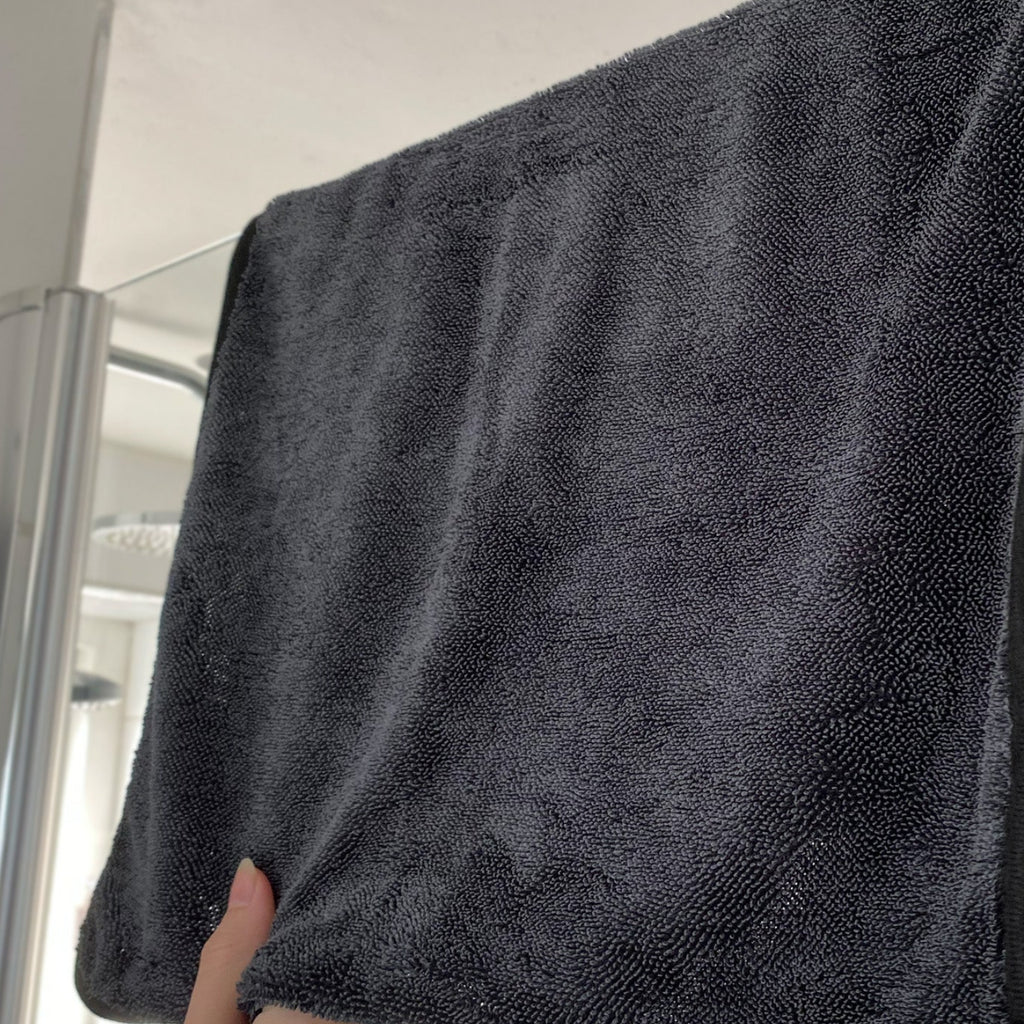 Ultra-Absorbent Cleaning Cloth – Streak-Free Microfiber Towel for Kitchen, Car & Home