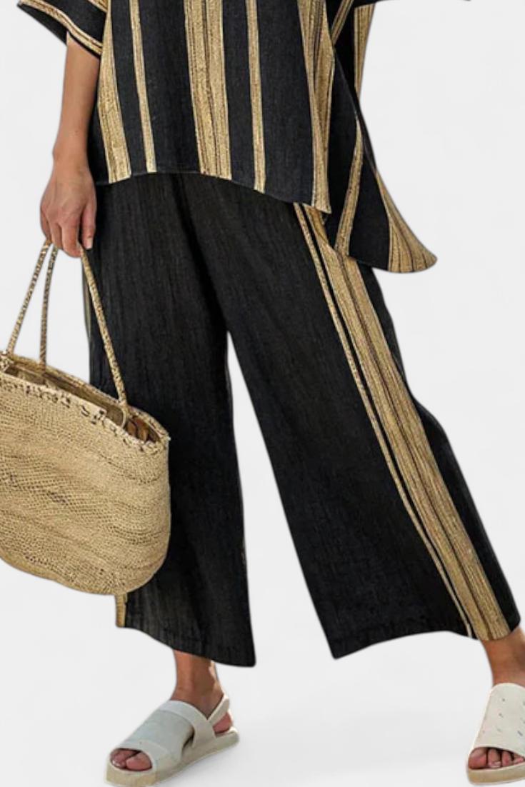 Calden | Cozy Oversized Striped Tee & Easygoing Linen Trousers