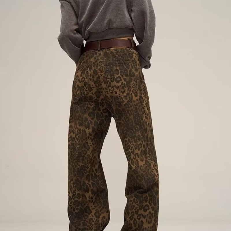 Trendy Wide-Leg Leopard Jeans with Raw Edge Detail