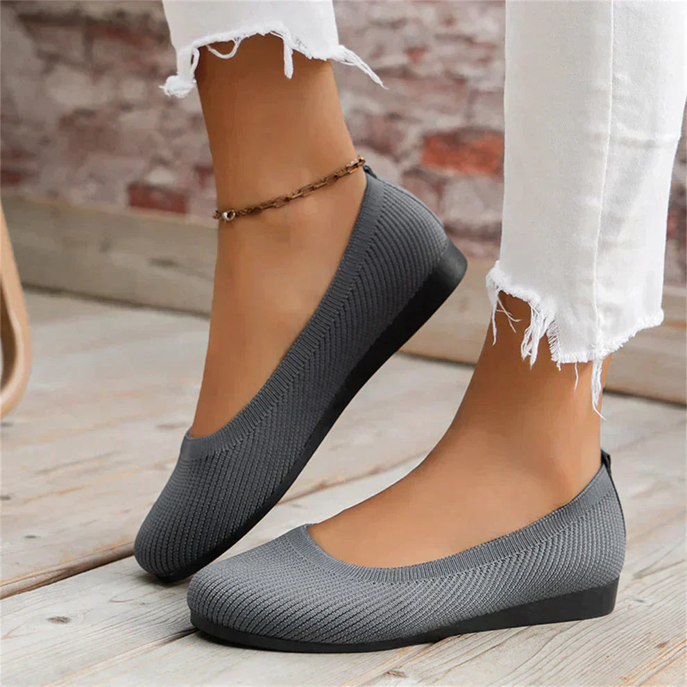 Comfortable Supportive Ballet Flats for Women – Elegant Everyday Shoes for Work, Walking and Daily Wear