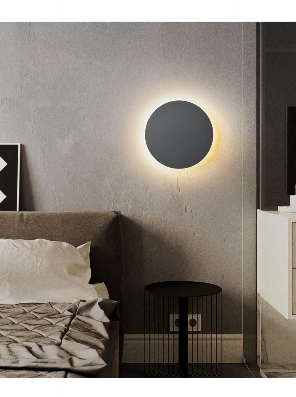 Contemporary Lumeo LED Wall Light - Modern home