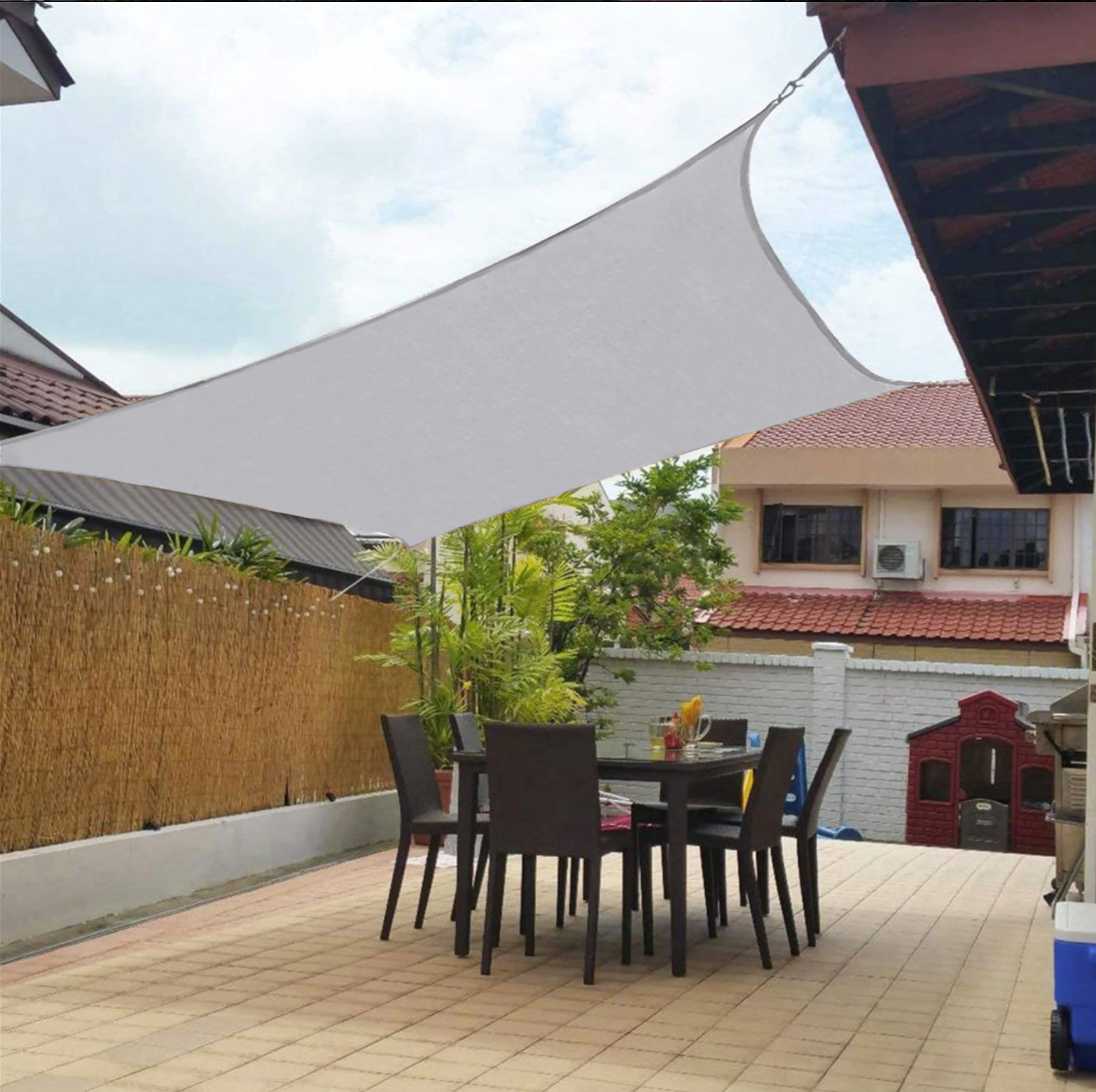 Outdoor Shade Sail – Water-Repellent Sun Cover for Terraces, Balconies & Gardens