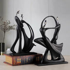 Nordic-Style Couple Sculpture in Motion – Artistic Decorative Accent for Modern Home Interiors