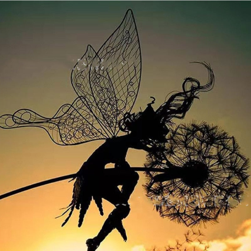 Weather-Resistant Metal Fairy Garden Sculpture – Magical Outdoor Decoration for Patios, Lawns & Flower Beds