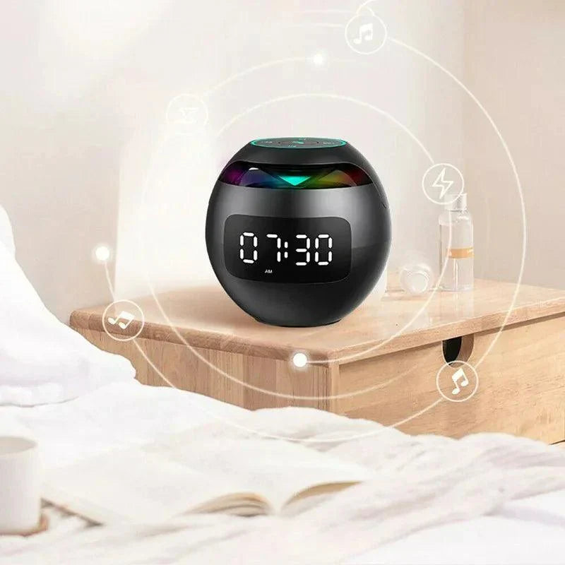Smart Digital Alarm Clock with LED Display – Modern Bedside Clock for Time, Alarm and Night Visibility