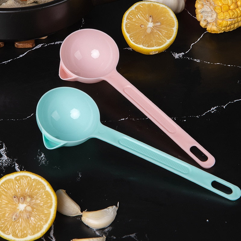 Oil Separator Spoon for Cooking and Meal Prep – Easily Remove Fat, Grease and Liquids from Soups, Sauces and Stews