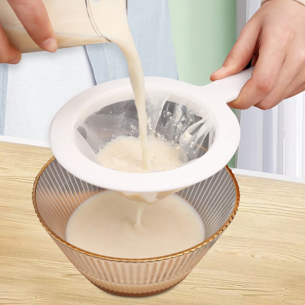 ine Mesh Sieve for Cooking and Baking – Precision Strainer for Sauces, Broths and Dry Ingredients