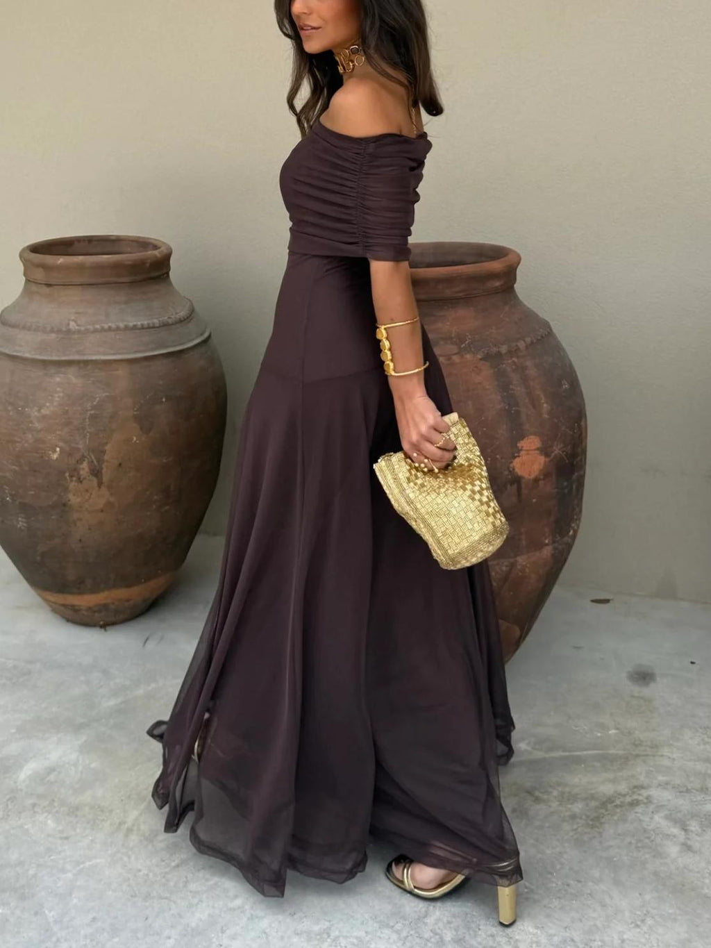 Off-Shoulder Maxi Dress – Flowing Silhouette with Elegant Draped Overlay