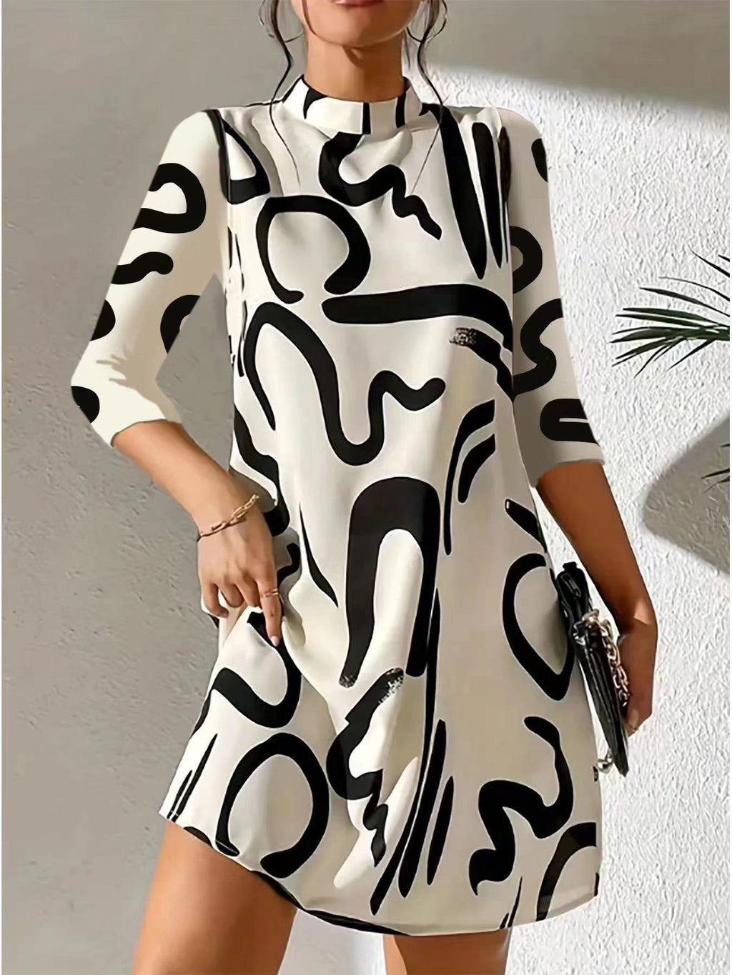 Women’s Mini Summer Dress with Round Neck and 3/4 Sleeves – Lightweight Casual Dress for Warm Weather and Everyday Wear