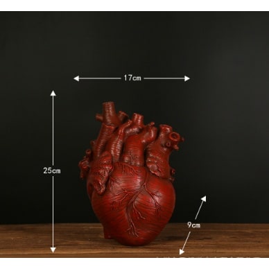 Anatomical Heart Shaped Flower Vase with Textured Vein Details and Bud Decoration Cut Glass - Image 14