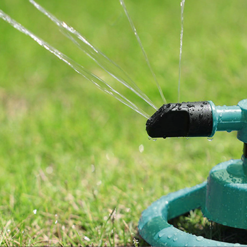360° Rotating Automatic Garden Sprinkler – Adjustable Lawn Watering System for Efficient Outdoor Irrigation