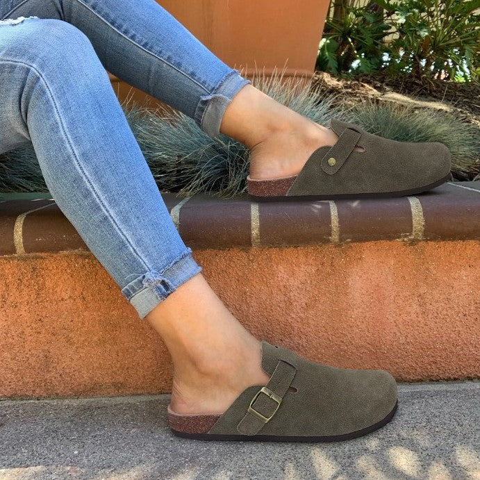 Luxury Unisex Leather Boston Sandals: The Perfect Blend of Style and Quality