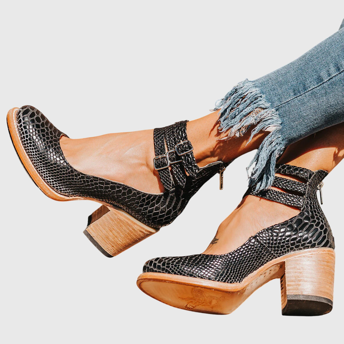 Nina | Chic and Cozy Sandals