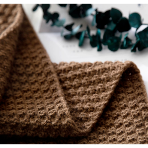 Chunky Knit Throw Blanket with Pom-Pom Tassels and Waffle Texture for Sofa Electric - Image 2